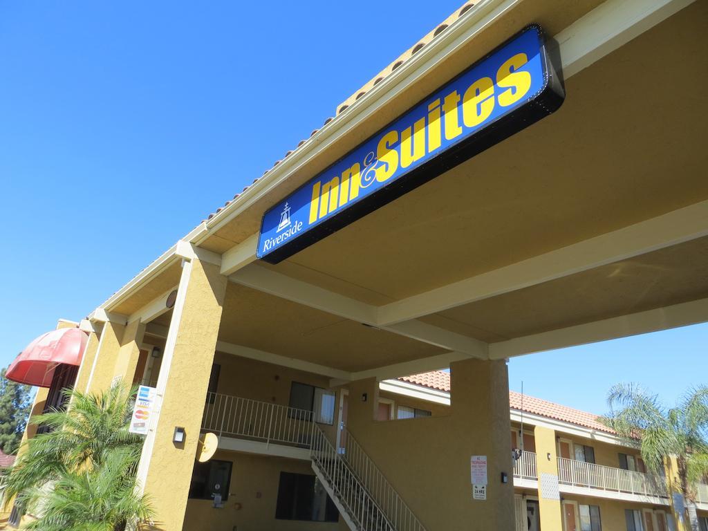 Riverside Inn & Suites Exterior foto