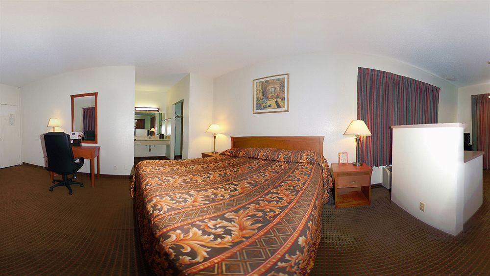 Riverside Inn & Suites Exterior foto
